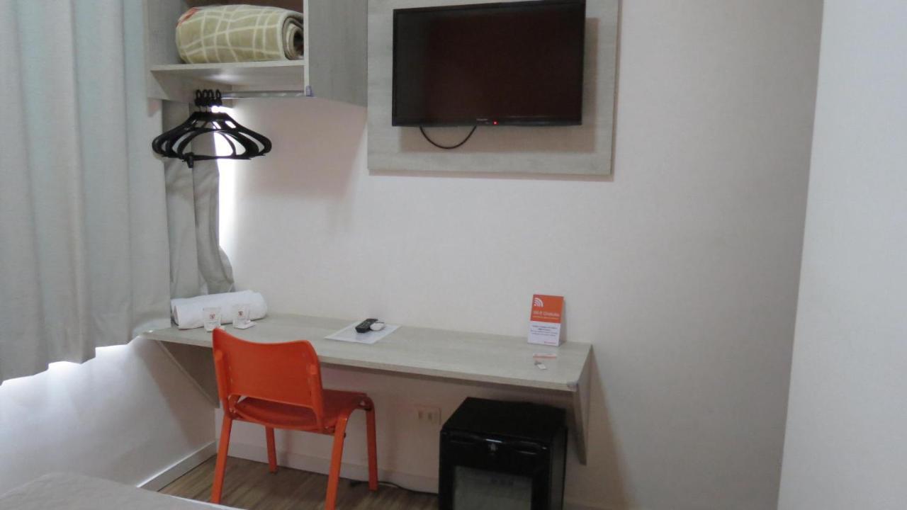 Semprehotel Três Lagoas Exteriör bild